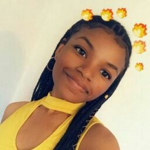 Meet your Posher, Kendiana